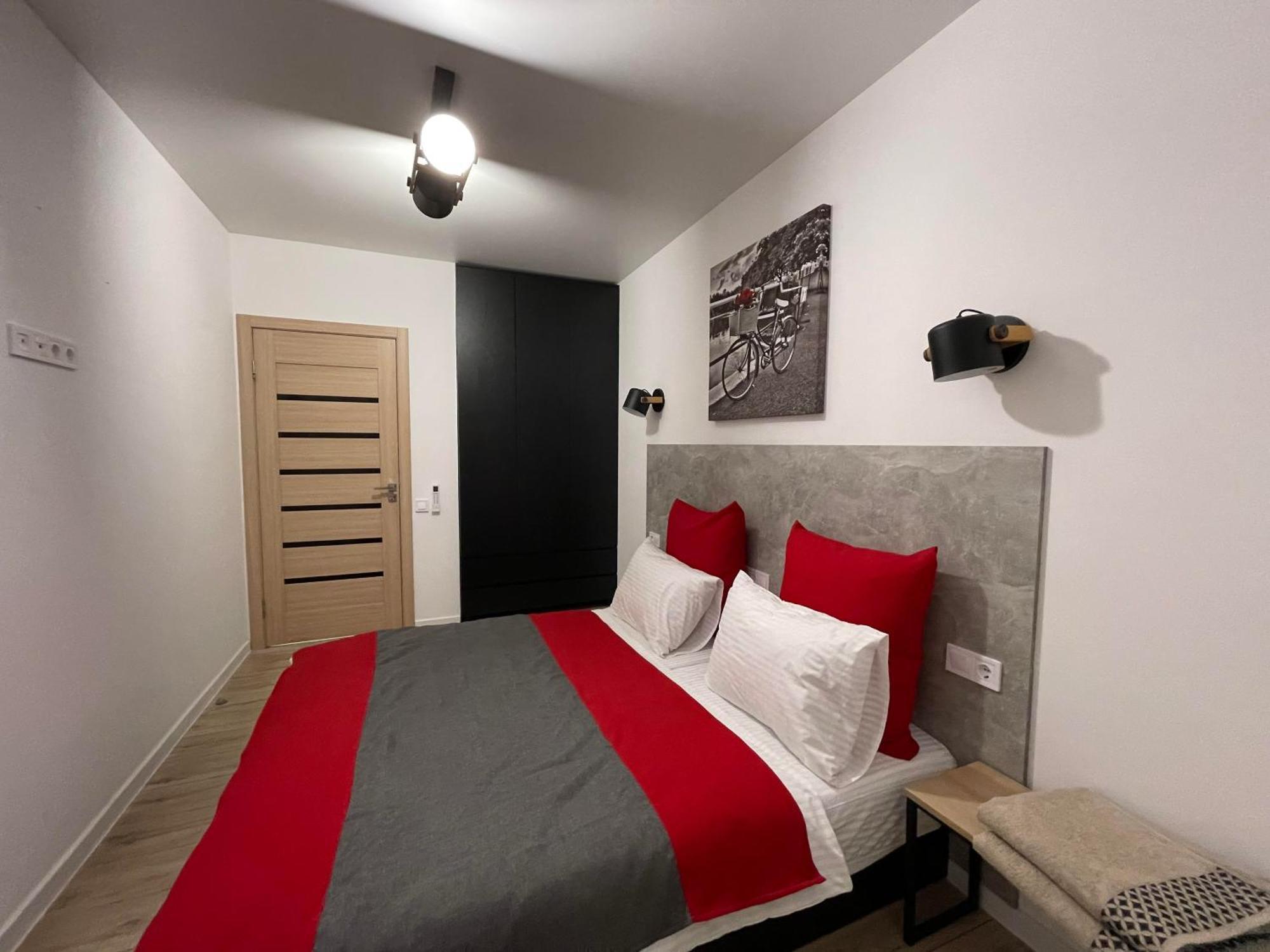 Apartment For Rent In The City Center Of Kharkiv K18 Elinaflats Exterior photo