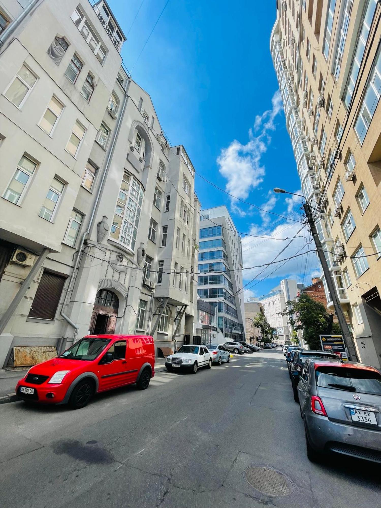 Apartment For Rent In The City Center Of Kharkiv K18 Elinaflats Exterior photo
